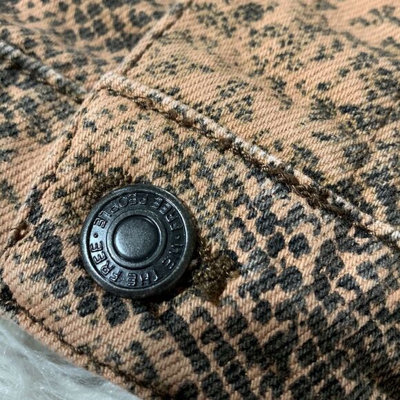 FREE People Snake Trucker Jacket Button Front Pockets - Picture 4 of 11